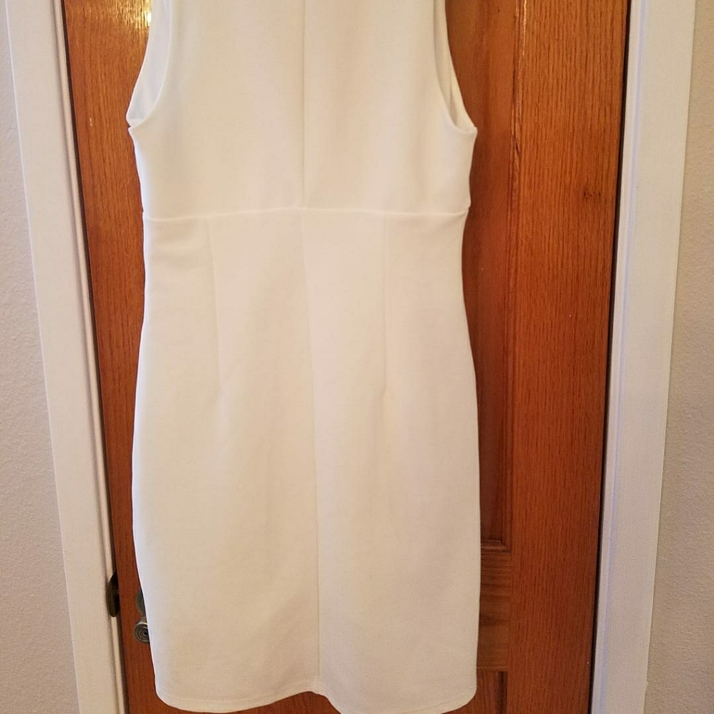 Topshop - Picture 2 of 3